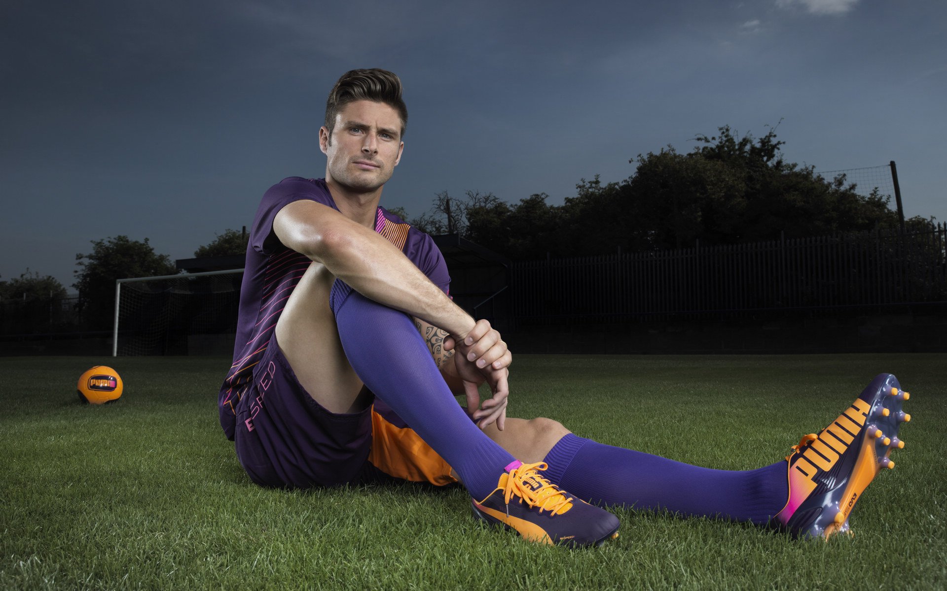 开云综合服务-传奇车手迈克尔的巅峰记忆，迈克尔传奇英文